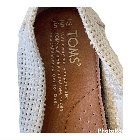 Toms Slip On Classic Flats Women’s size 5.5- NWT - Picture 4 of 8